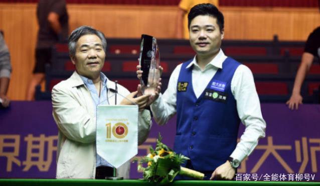 她以惊人的 她以惊人的