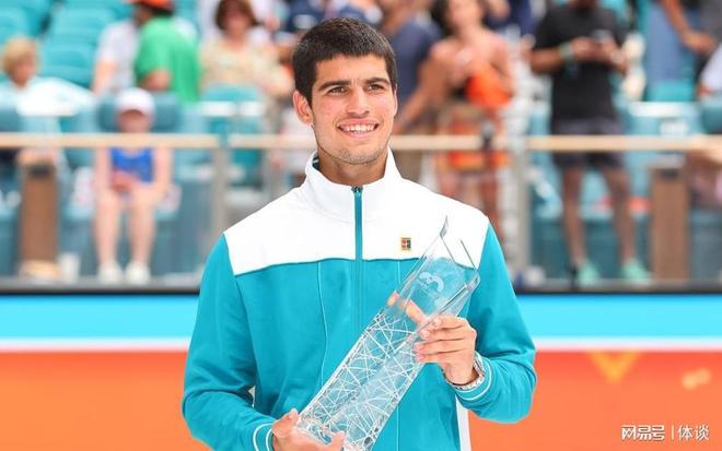 那不勒斯关 那不勒斯关